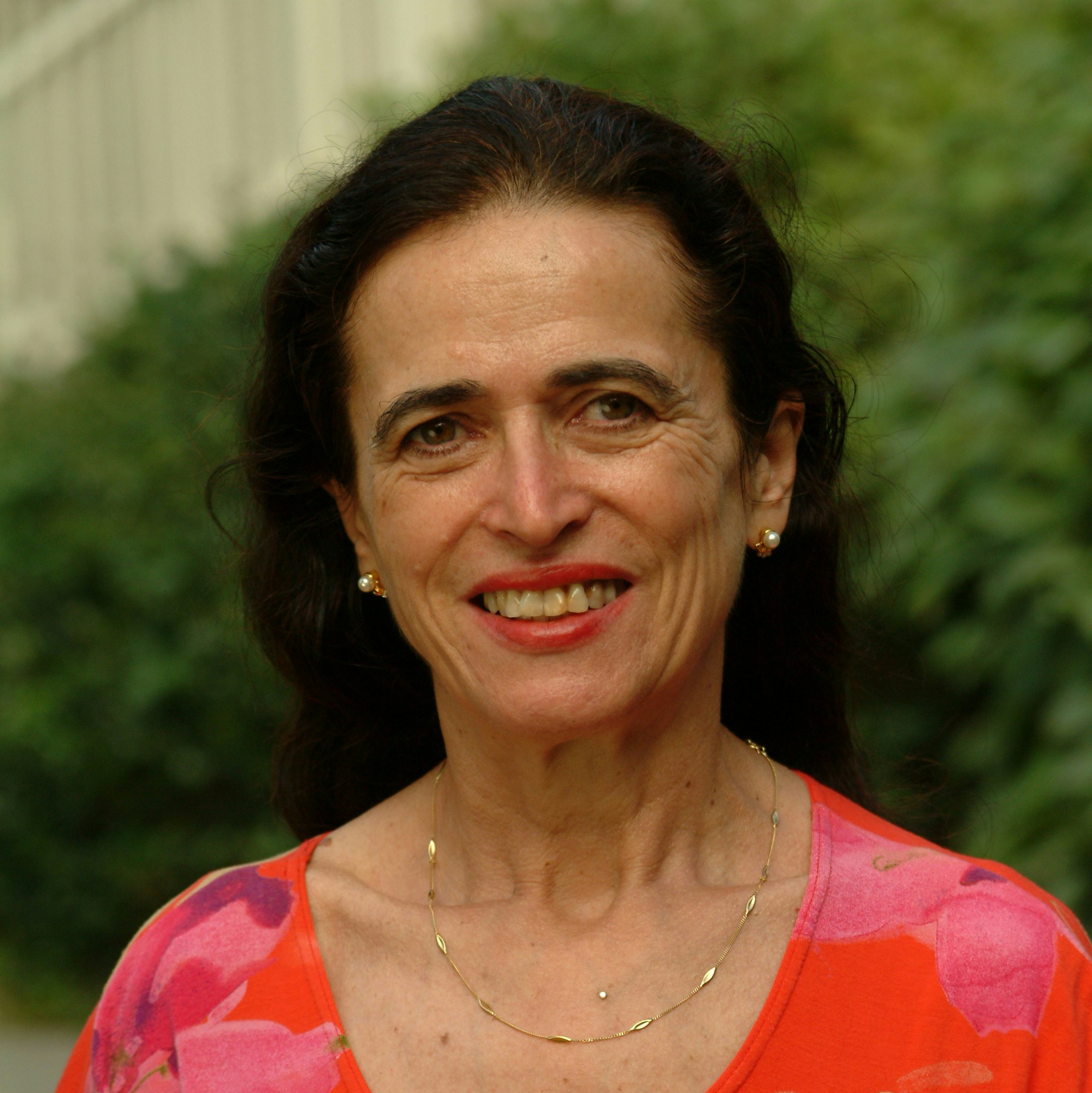 Headshot of Marie-France Vigneras