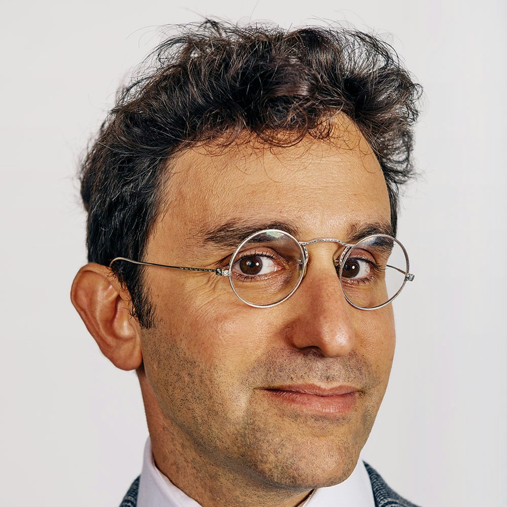 Headshot of David Gruber