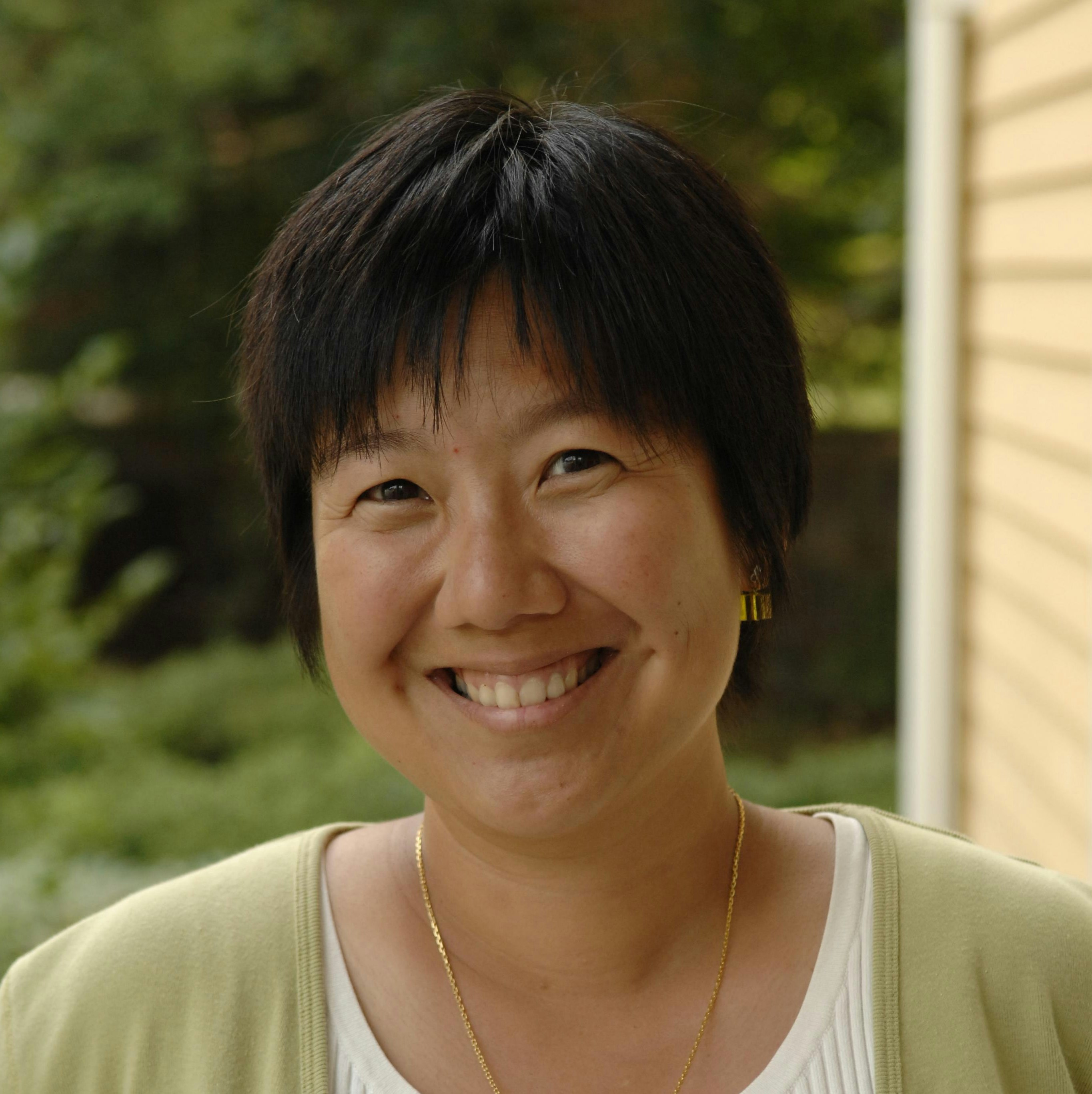 Headshot of Elaine Chew