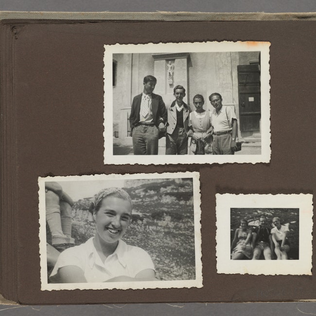 Gerda Lerna photo album of 3 pictures shown in Austria, 1933-1935