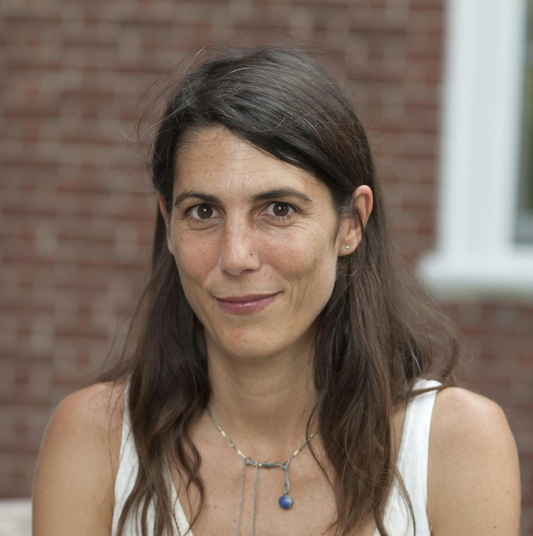 Headshot of Véréna Paravel